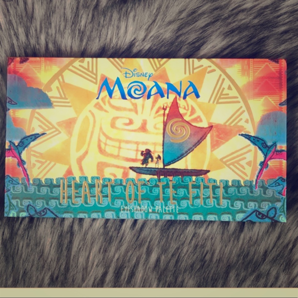 Moana Eyeshadow Palette